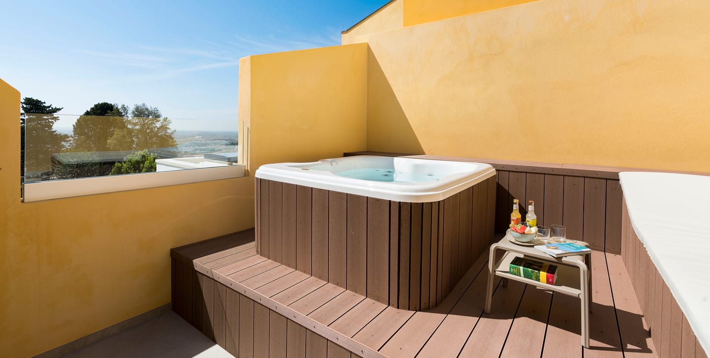 Luna-del-Raccolto--Green-Country-Hotel-Room-42