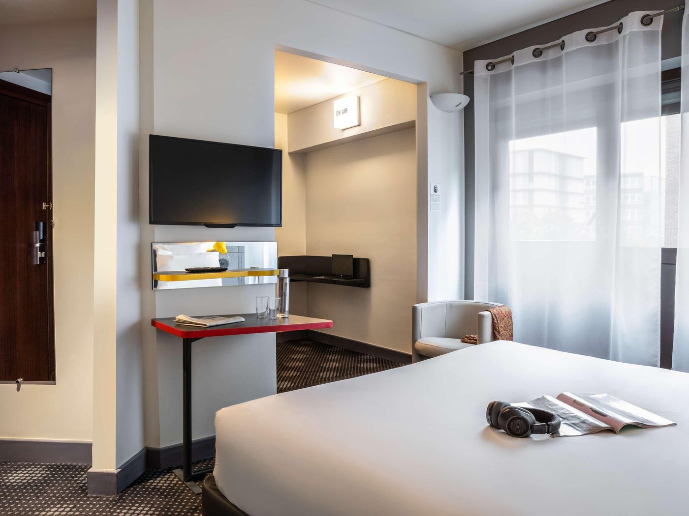 ibis-Styles-Paris-Mairie-de-Montreuil-Room-5