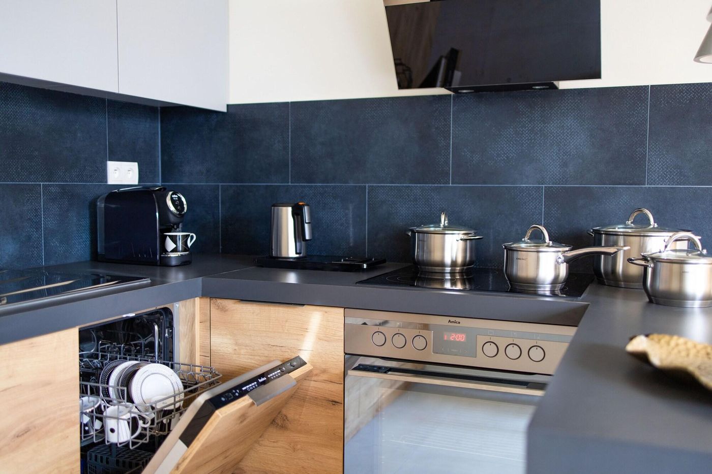 Portal-House-Apartments-Room-17