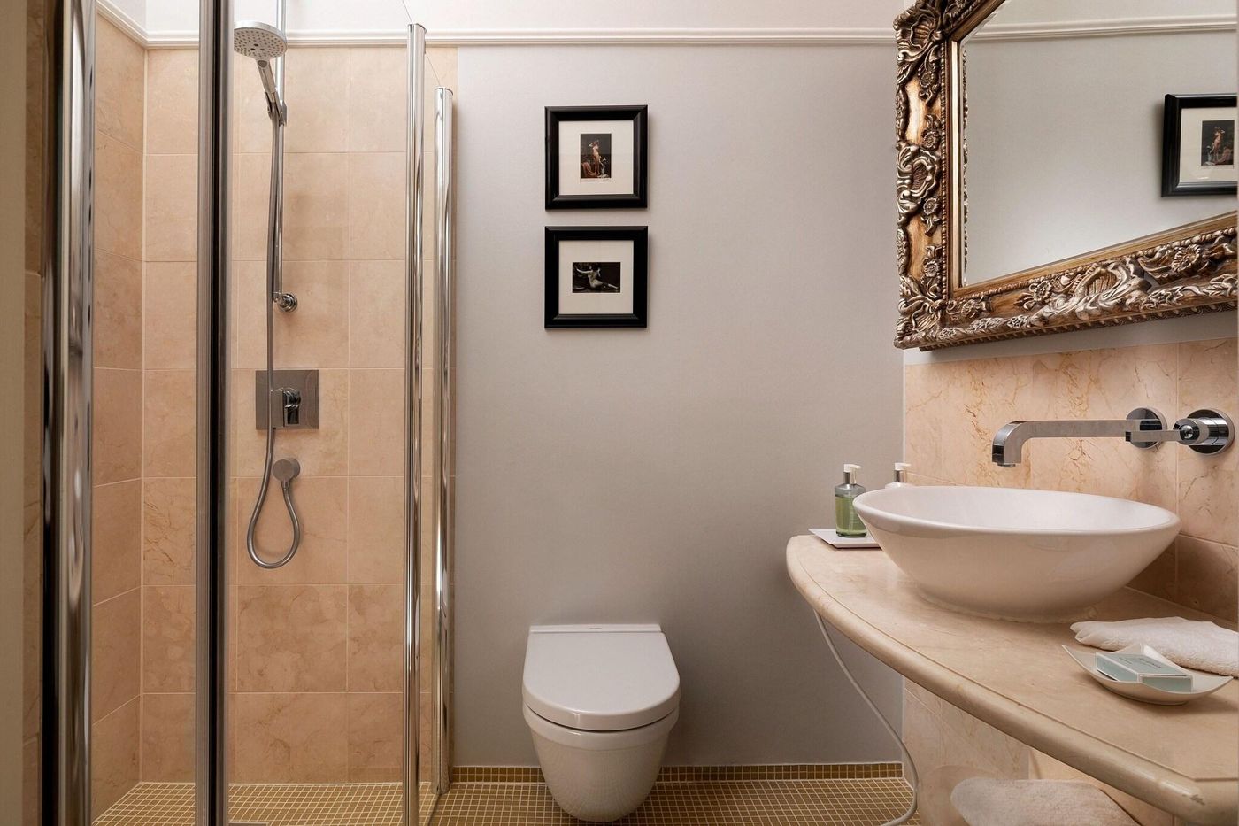 Hotel-Telegraaf--Autograph-Collection-Room-66