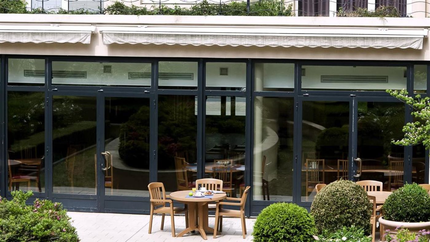 Aparthotel-Adagio-Porte-de-Versailles-Terrace-7