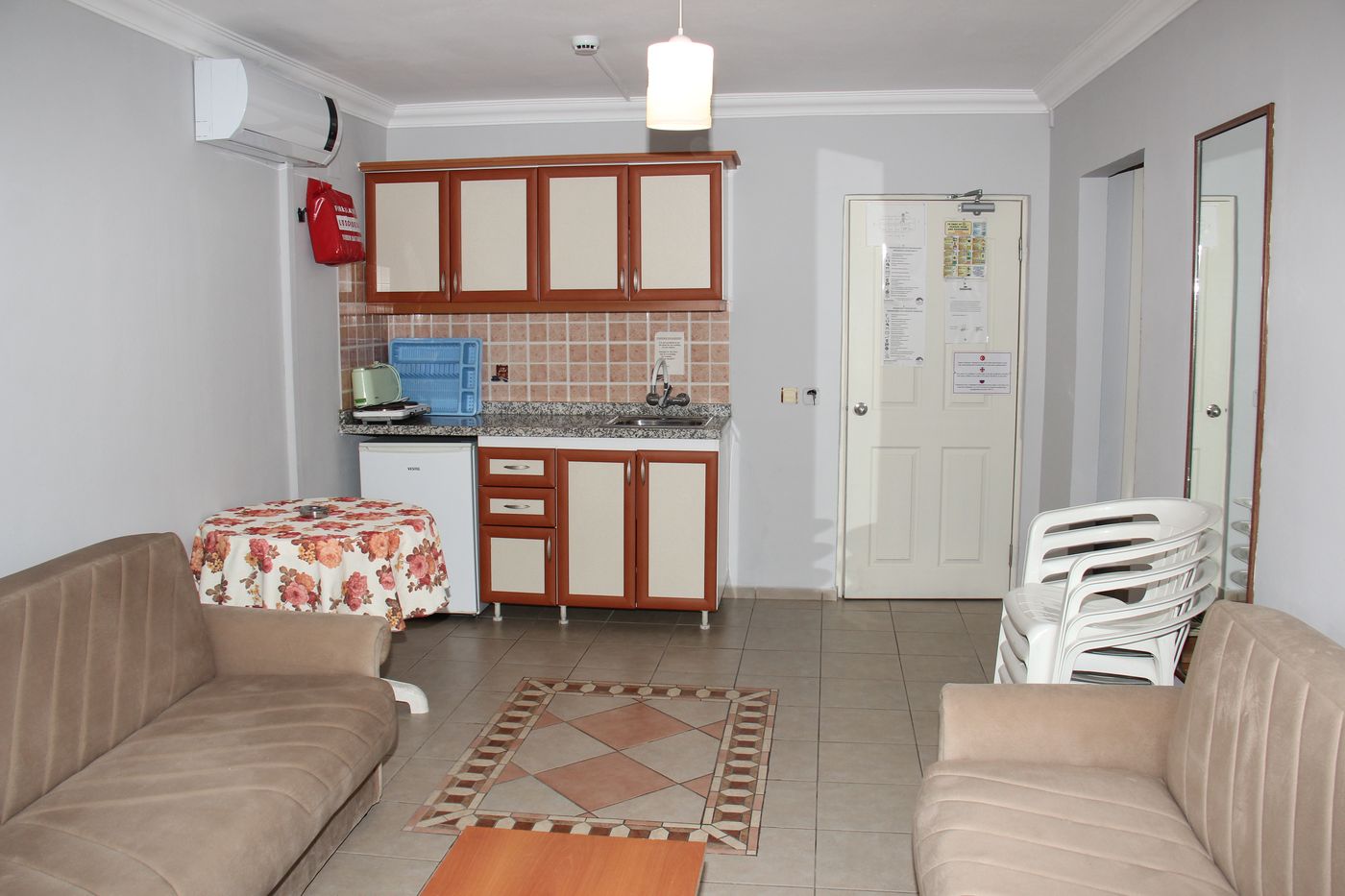 Tekin Apartments