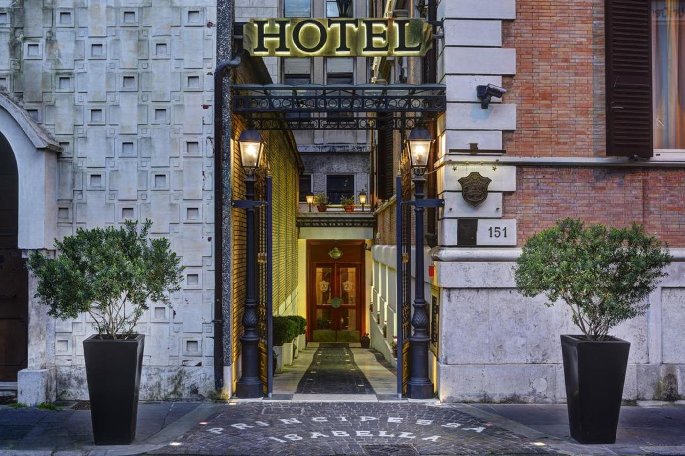 Clarion-Collection-Hotel-Principessa-Isabella-General-view-2