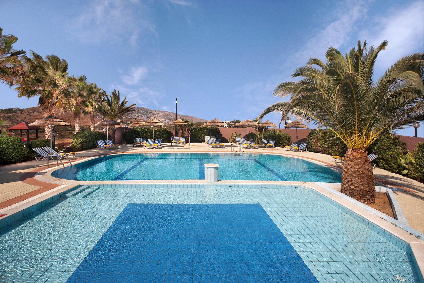 Blue-Bay-Resort-Pool-5