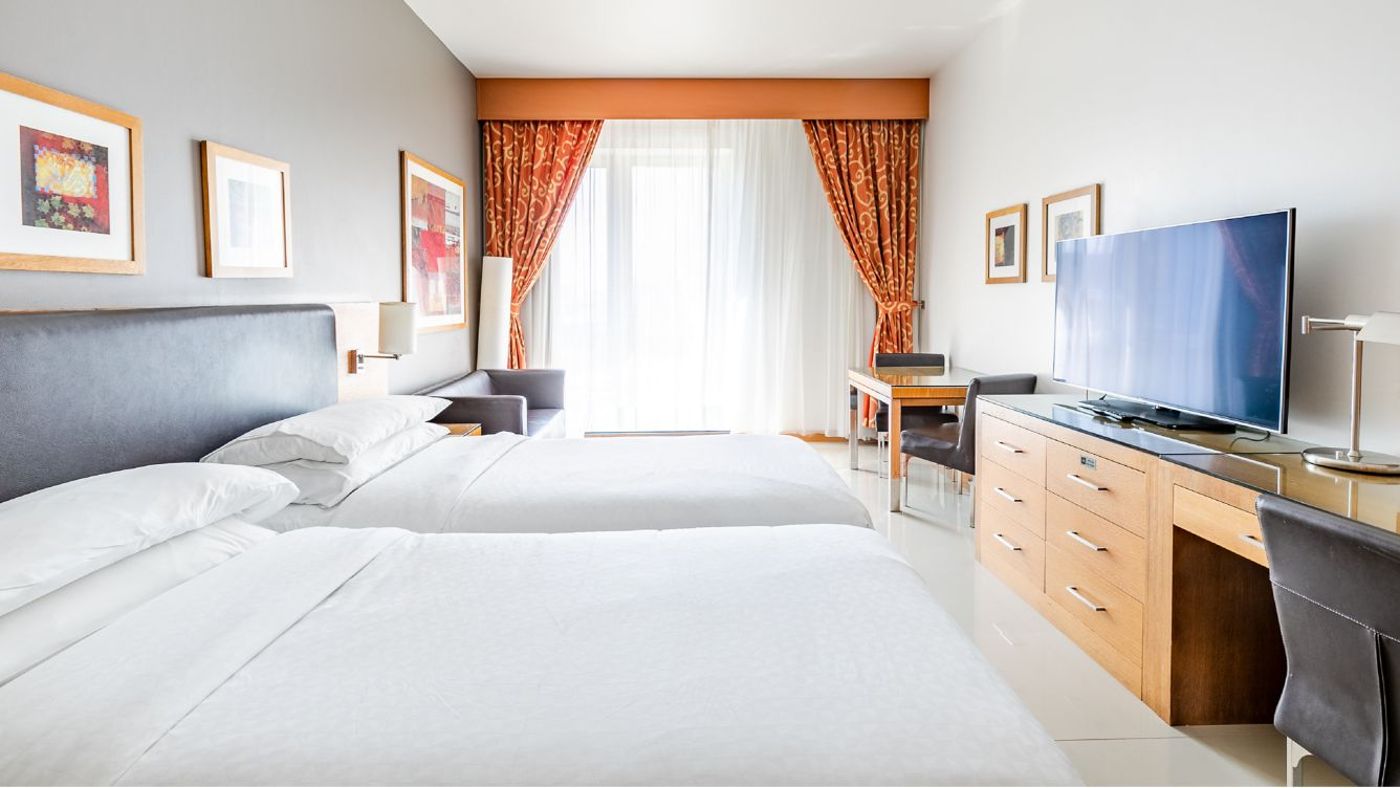 Four Points Sheraton Bur Dubai