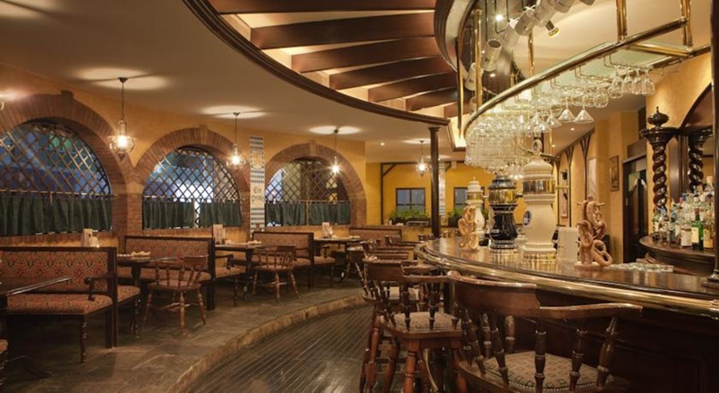 Jumeira-Rotana-General-view-42