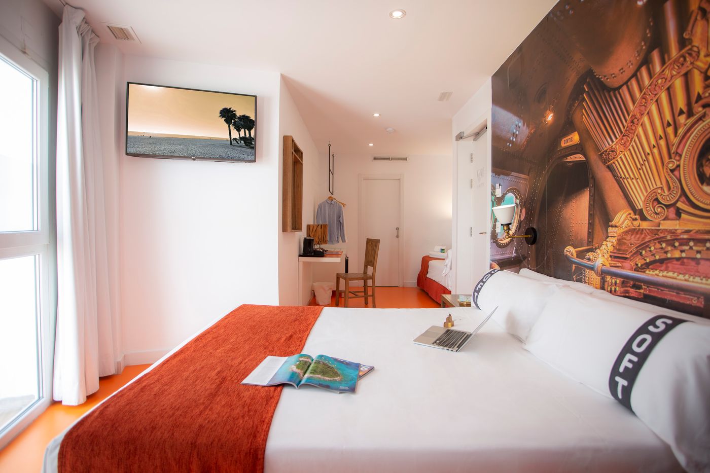 Casual-del-Mar-Malaga-Room-26