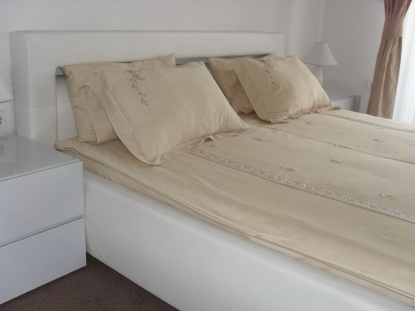 Rooms Elez-Croatia-ZAGREB-Room-10