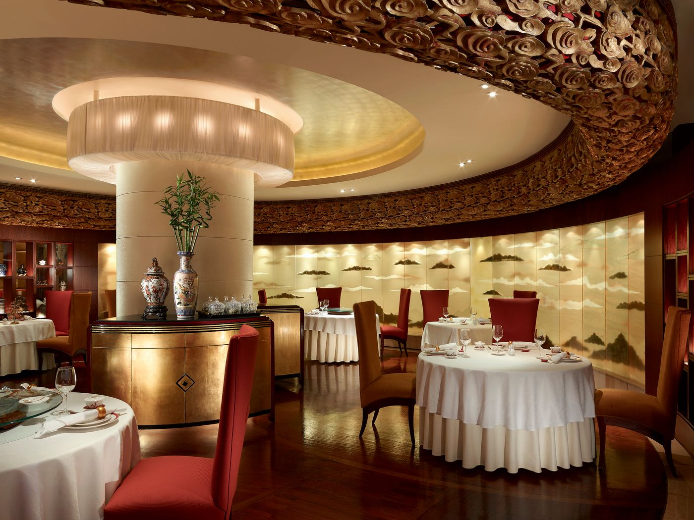 Shangri-la-Hotel-Dubai-Restaurant-51