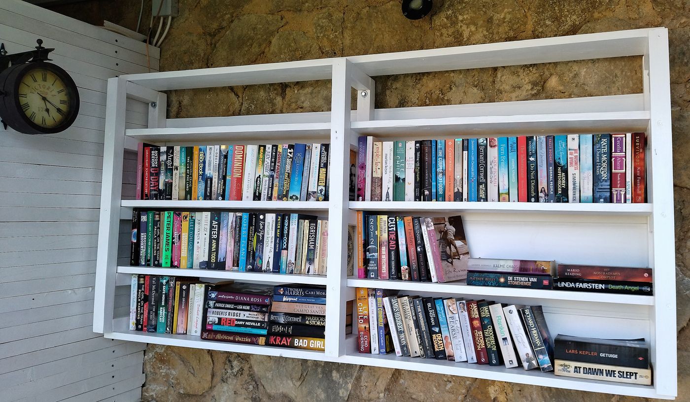 Lagoon-View-Apartments---Adults-Only-Lobby-27