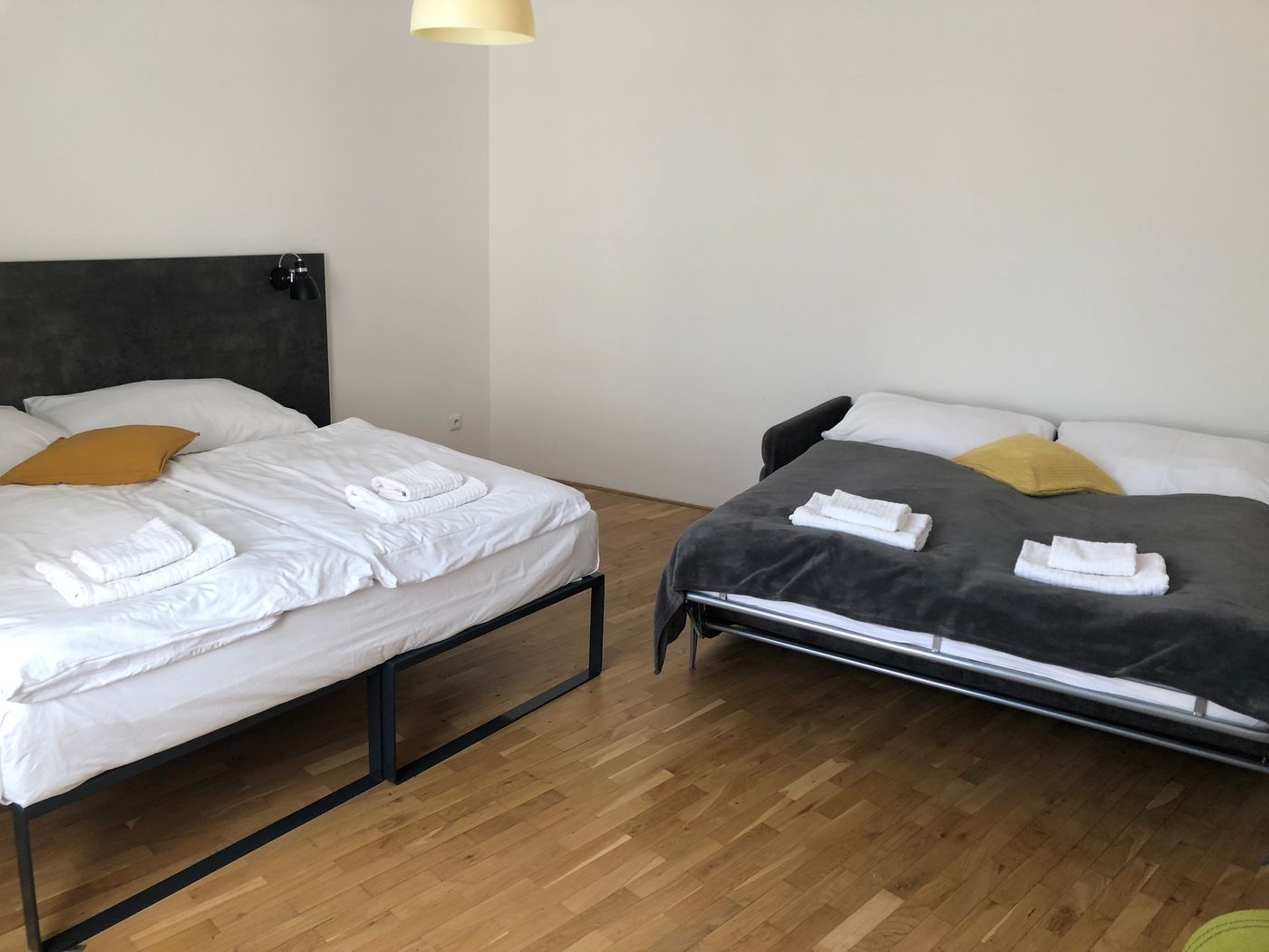 EA-ApartHotel-Melantrich-Room-26