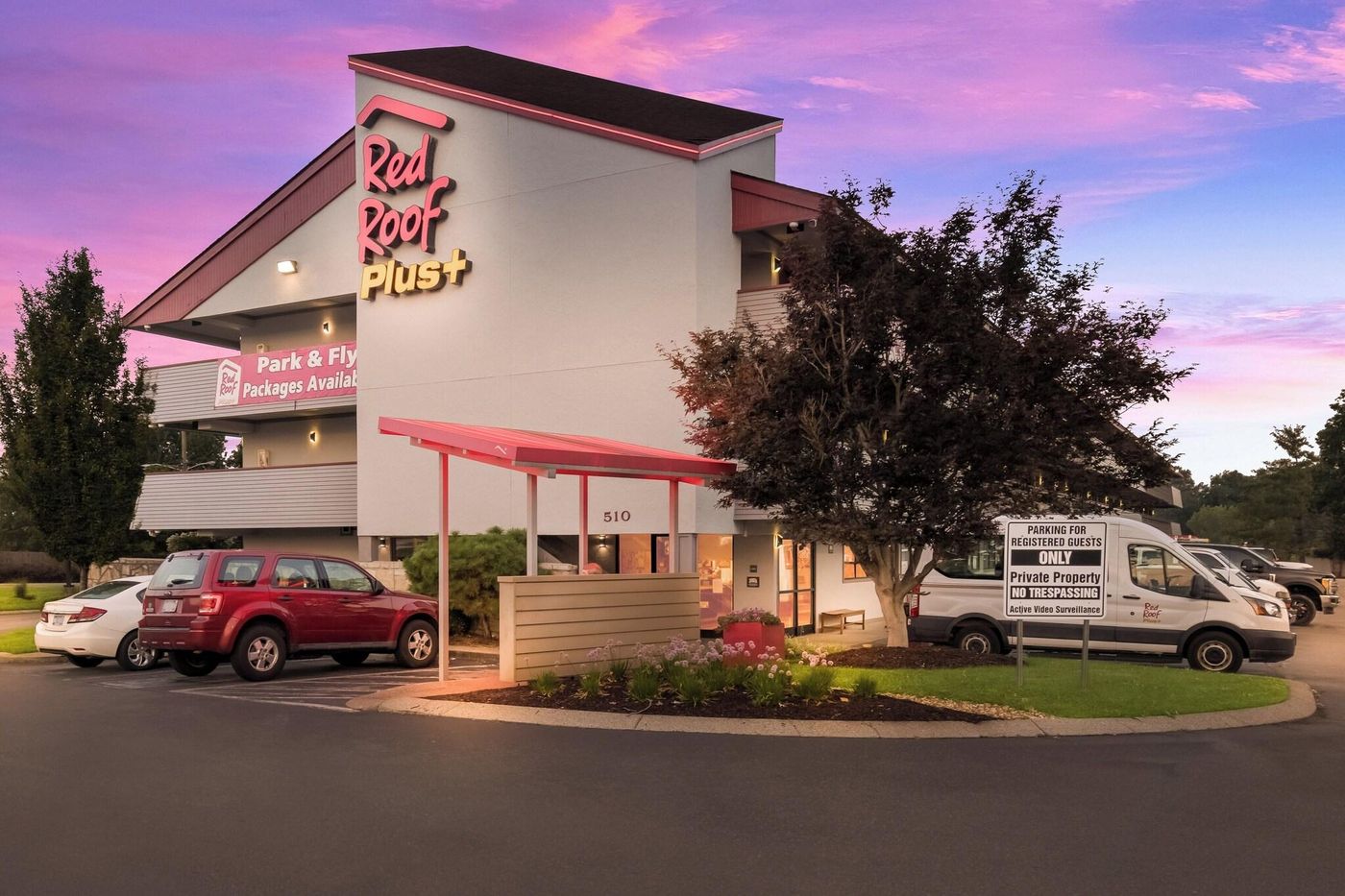 Red Roof Plus+ Nashville Airport-United States-Nashville-General view-9