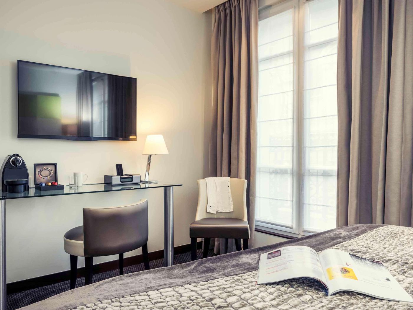 Mercure-Paris-La-Sorbonne-Saint-Germain-des-Pres-Room-49