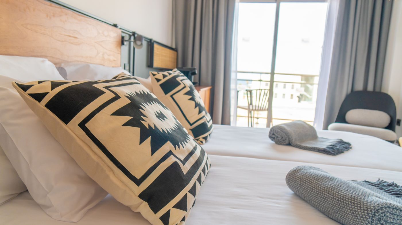 Coral-Cotillo-Beach-Room-36