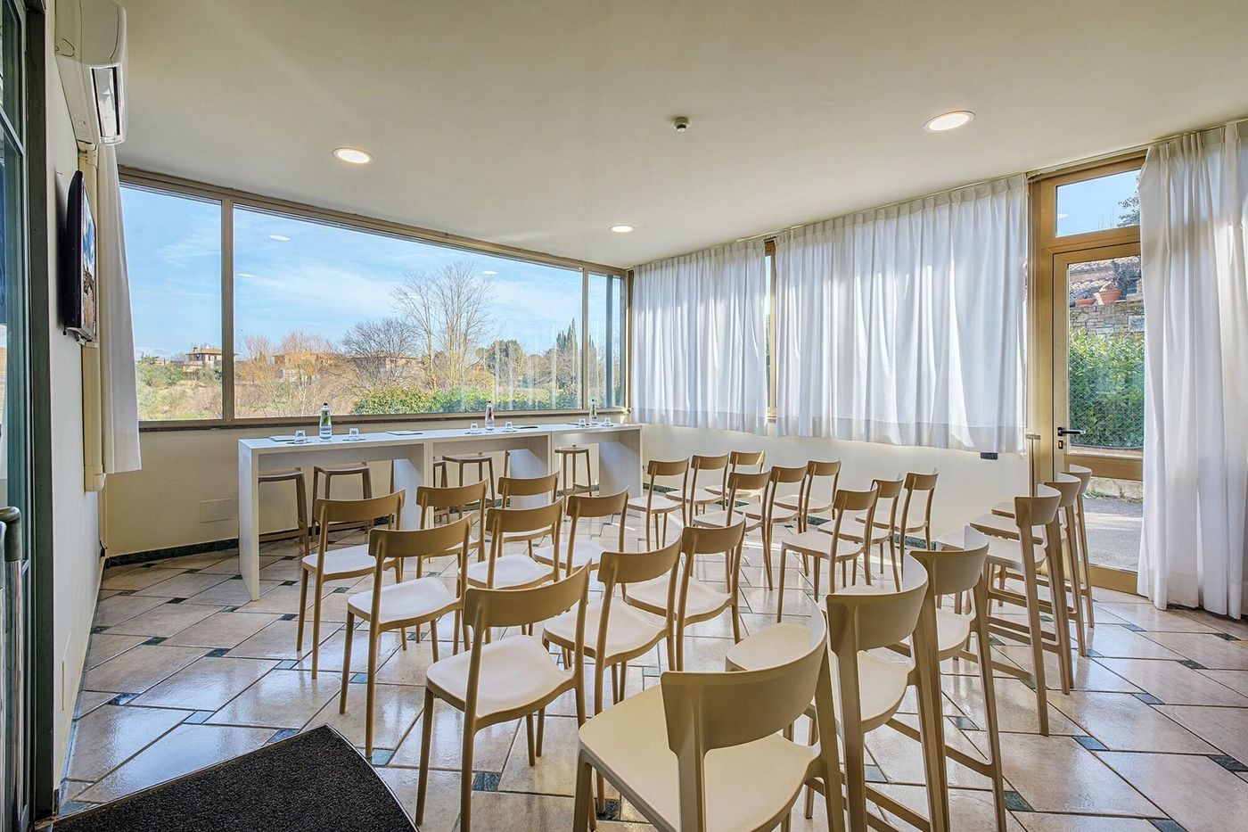 Castello-Conferences-12