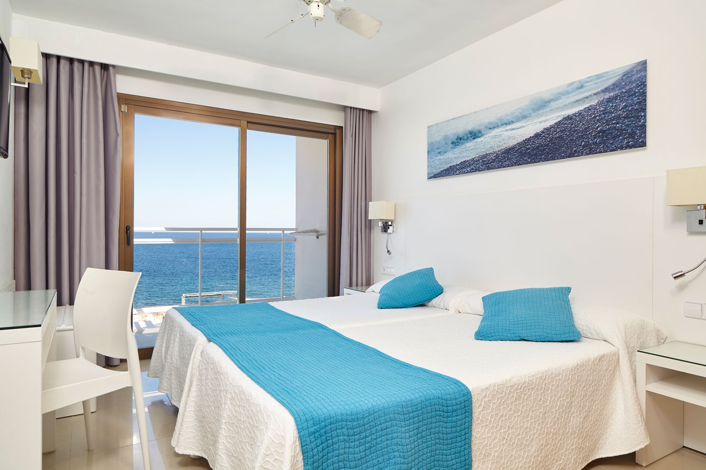 Nereida-Aparthotel-Room-14