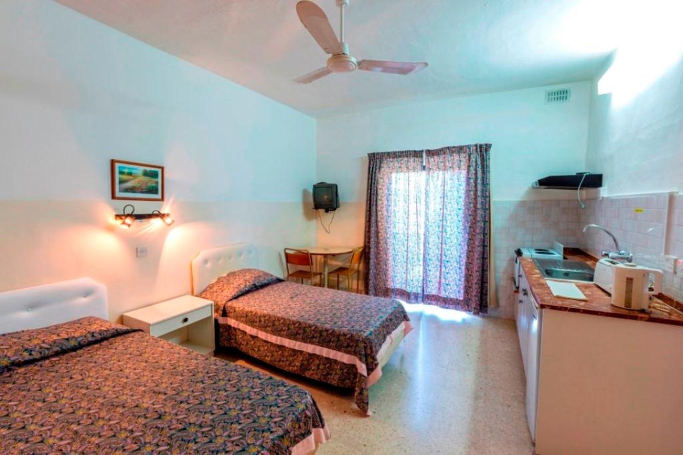 Huli-Hotel---Apartments-Room-15