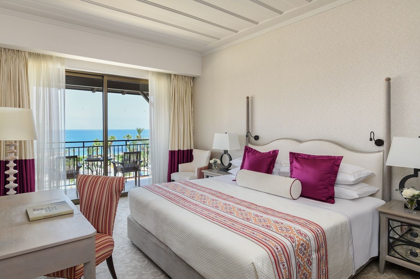 Elysium-Beach-Resort-Room-16