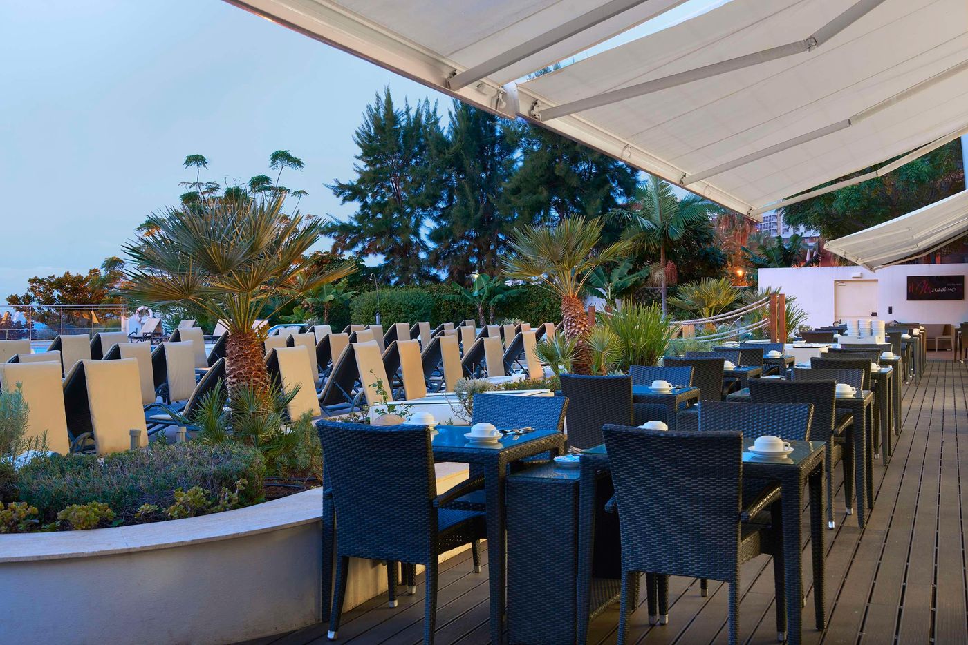 Melia-Madeira-Mare-Restaurant-11