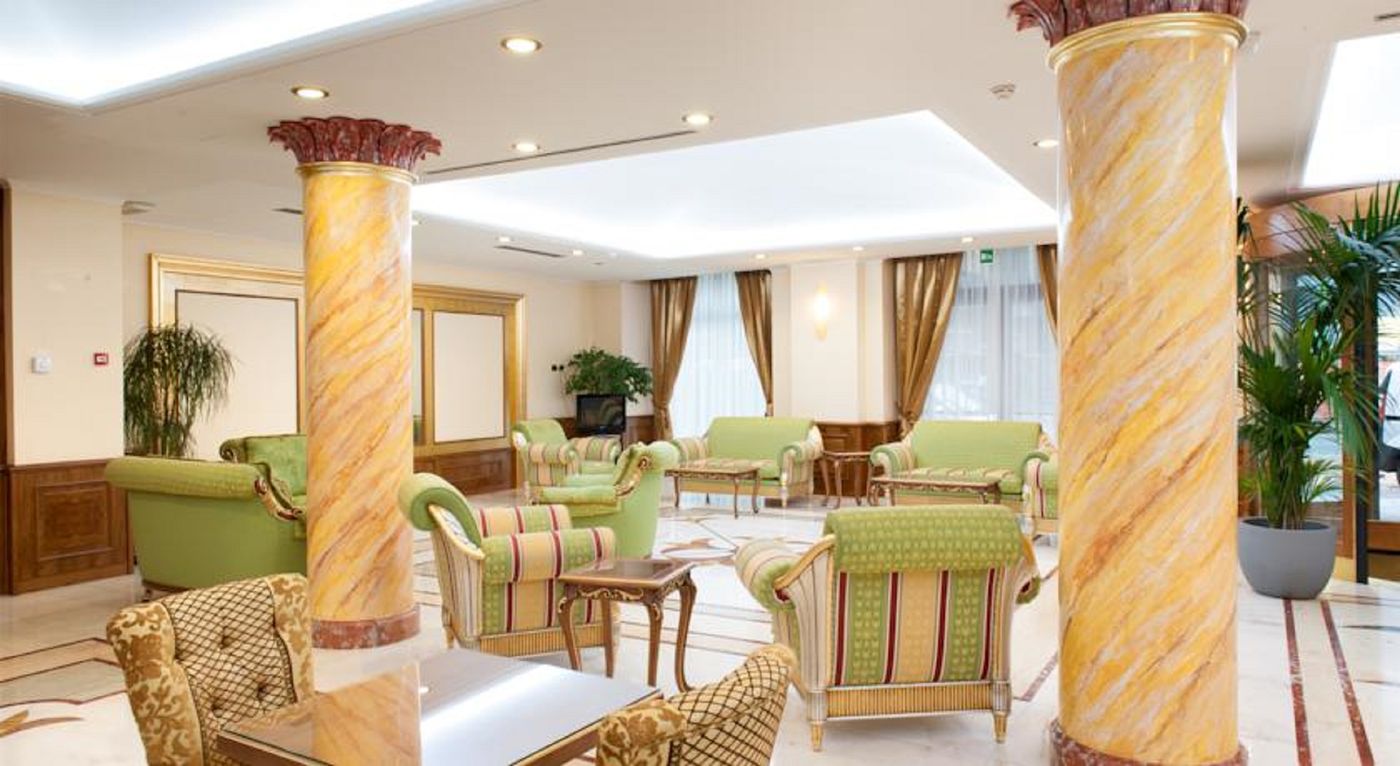 Marconi-Hotel-Lobby-3