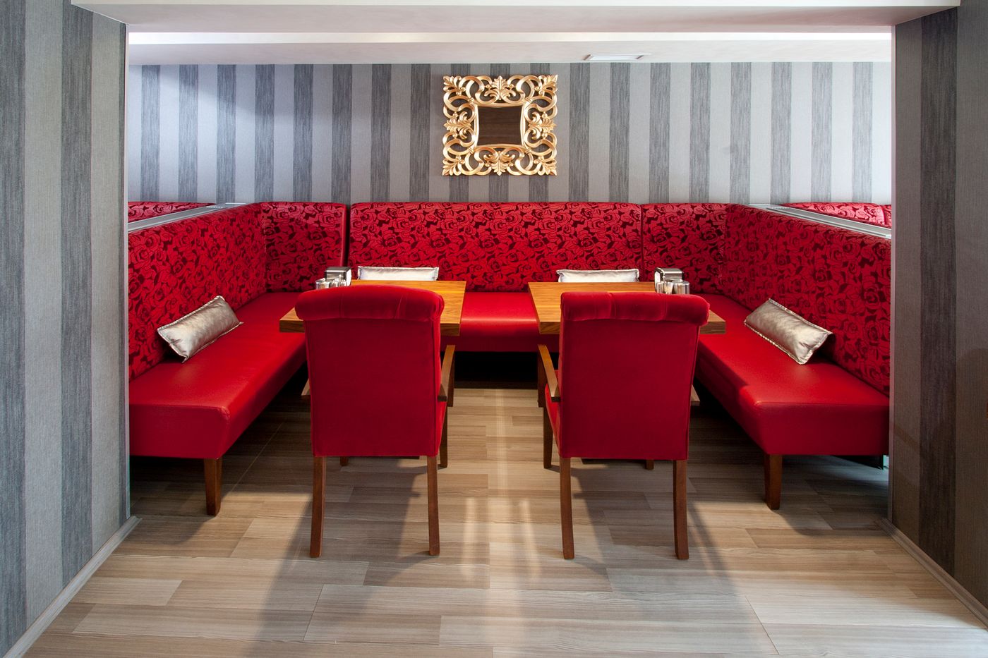 Nanda-Hotel-Restaurant-15