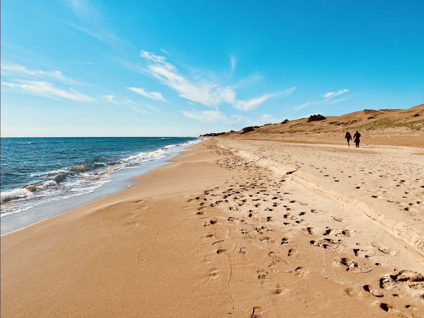 Bruskos-Hotel-and-Suites-Beach-51