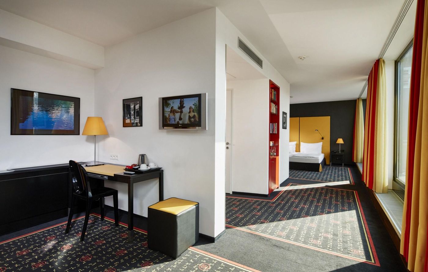 OREA-Hotel-Angelo-Praha-Room-6