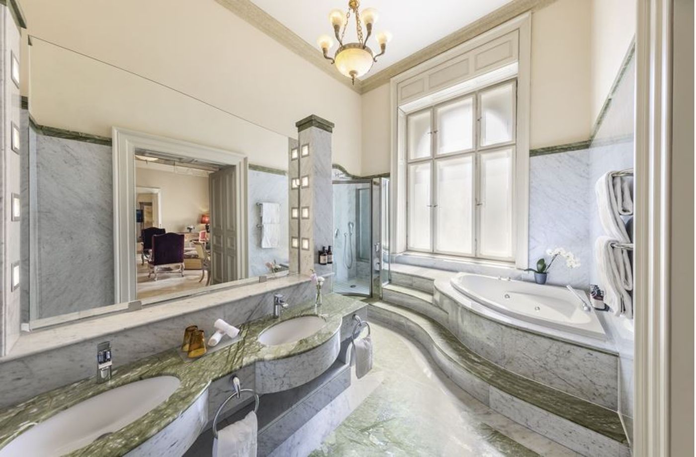 NH Collection Prague Carlo IV