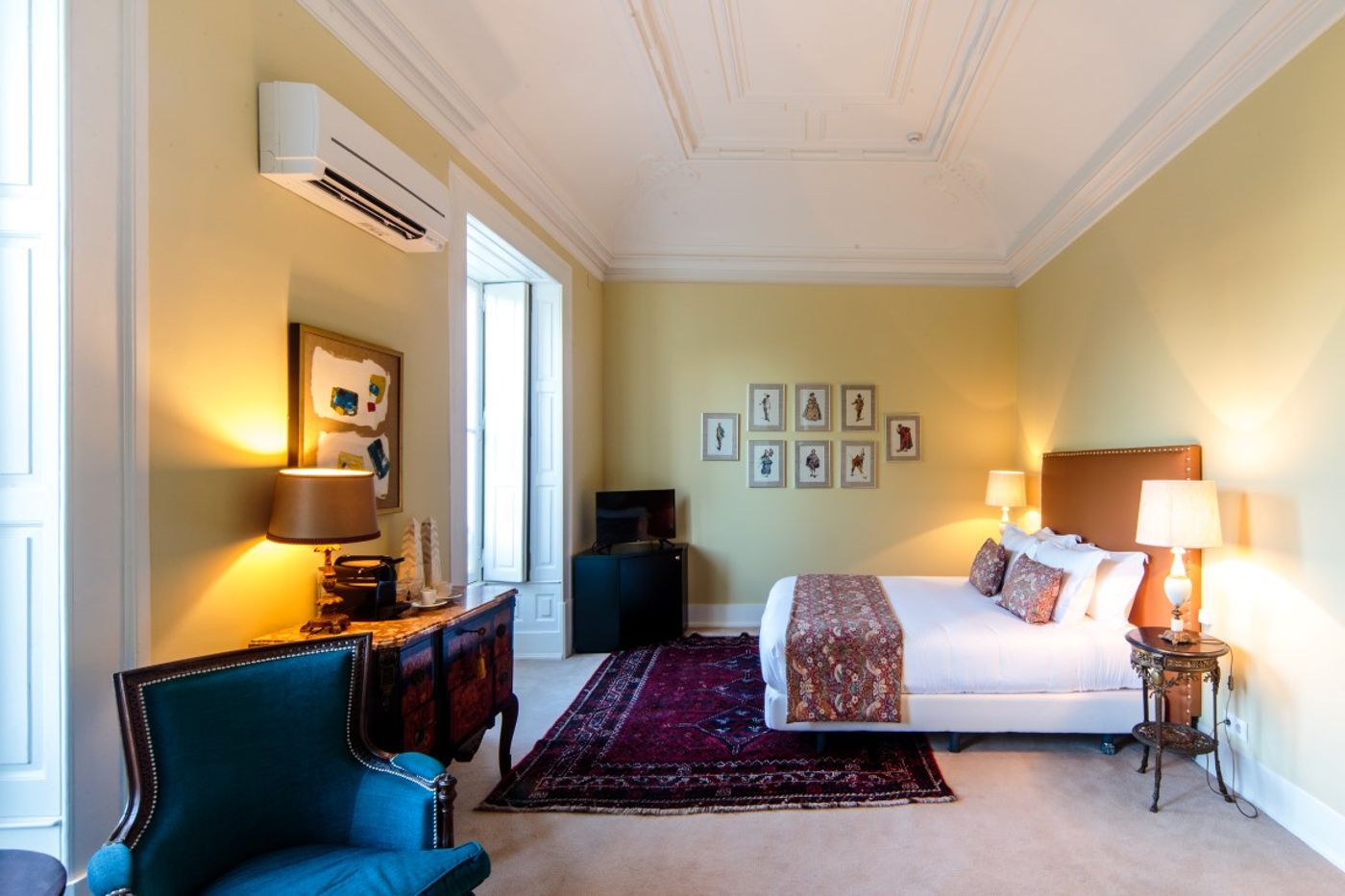 Dear-Lisbon-Palace-Chiado-Room-13
