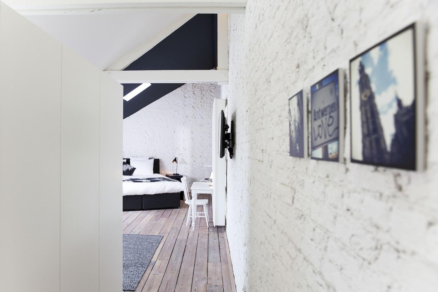 Maison Nationale-Belgium-ANTWERP-Room-5