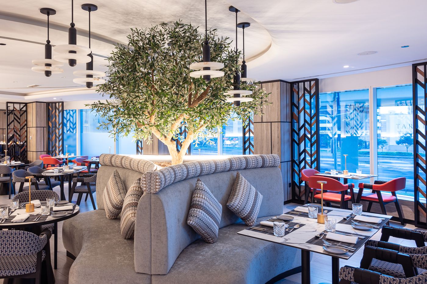 Rose Rayhaan by Rotana