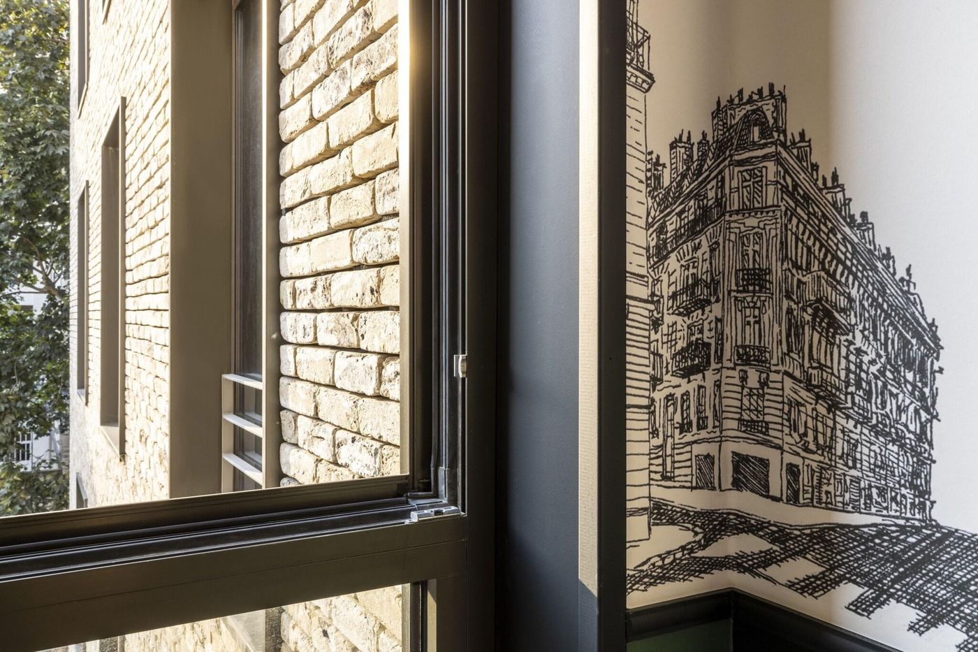 Quinzerie-Hotel---Tour-Eiffel-Room-9