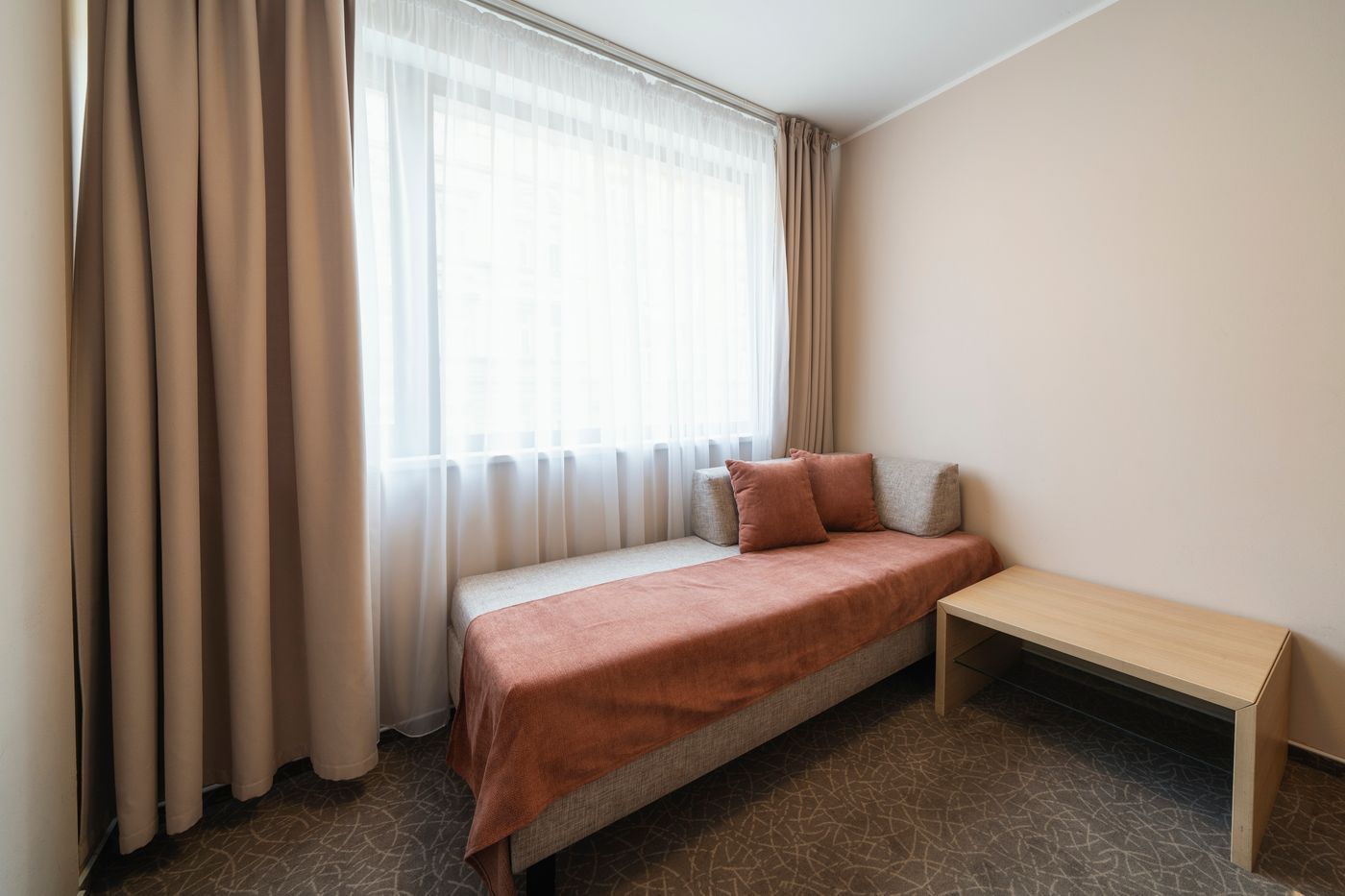 Ehrlich-Hotel-Room-19