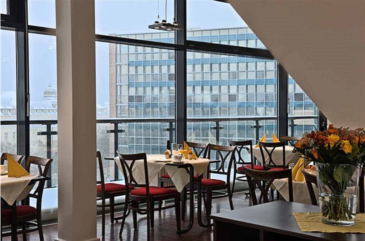 Come-Inn-Berlin-Kurfurstendamm-Opera-Restaurant-11