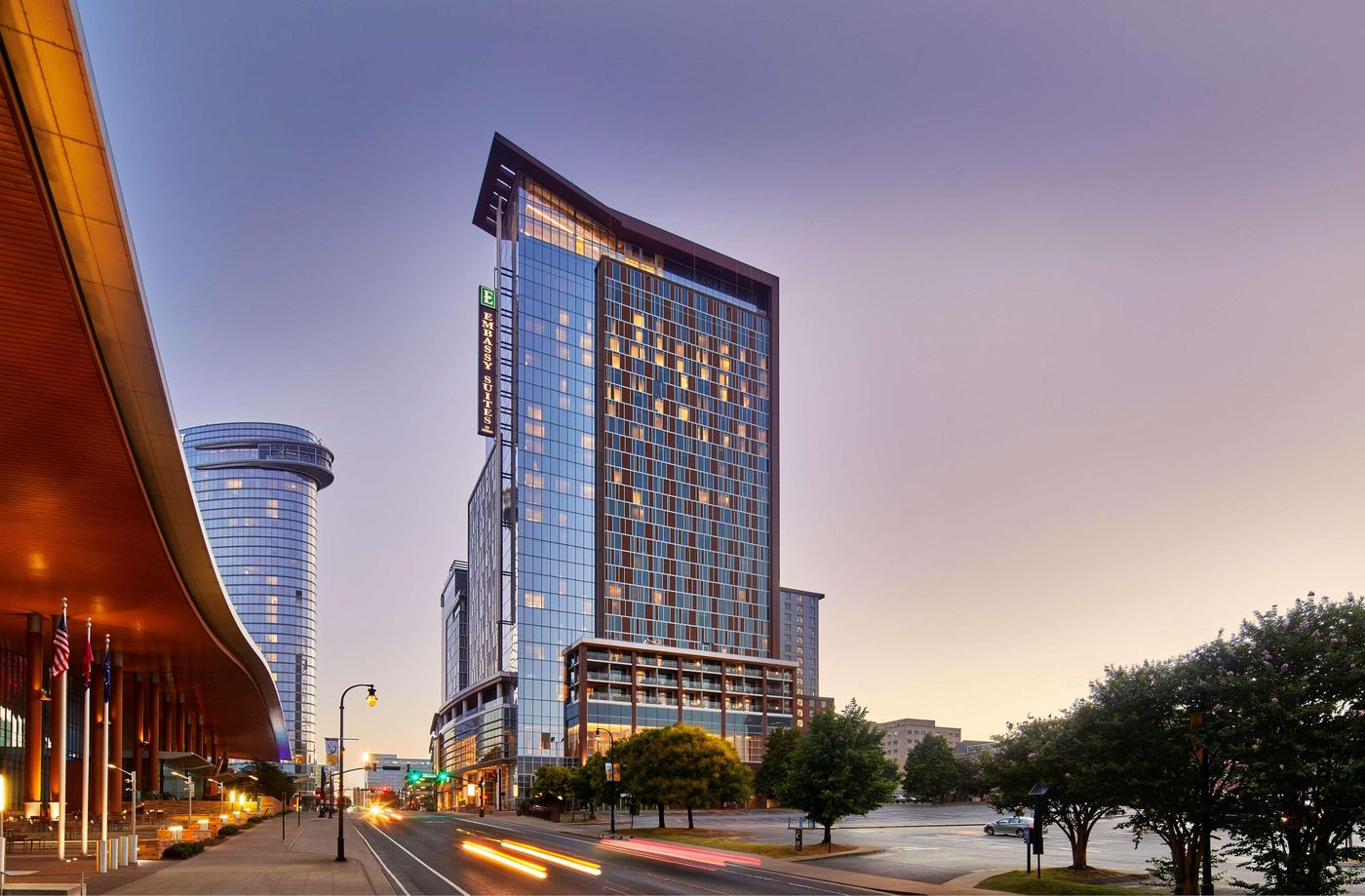 Embassy Suites by Hilton Nashville Downtown-United States-Nashville-General view-3