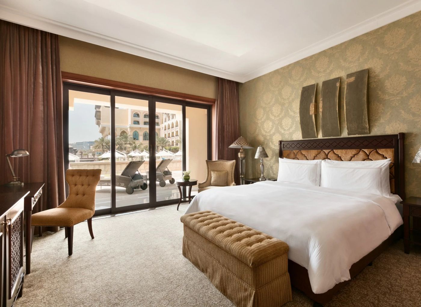 Shangri-La Hotel, Qaryat Al Beri 15