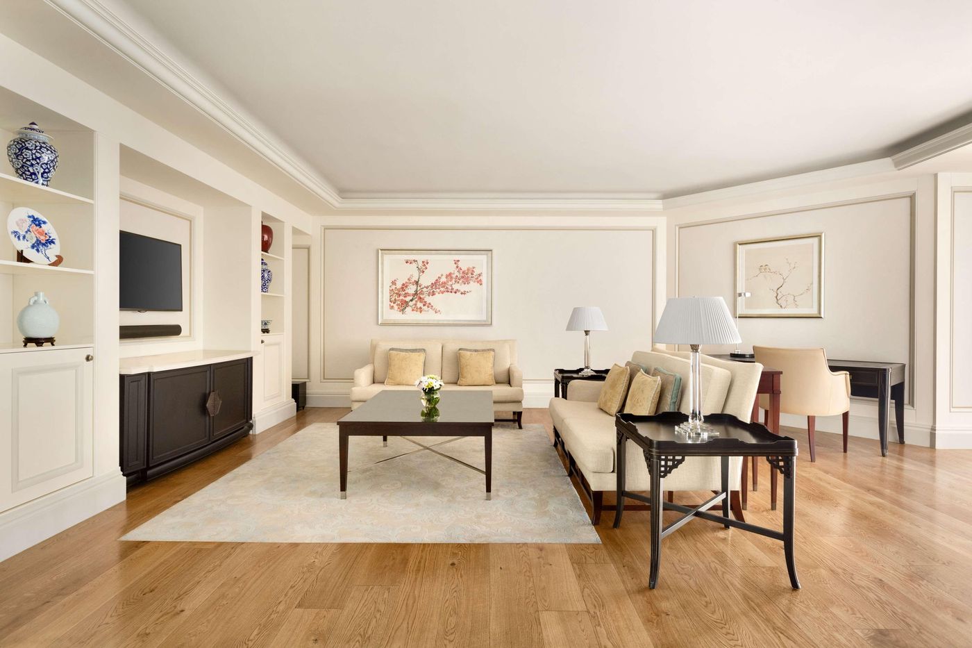 Shangri-La-Bosphorus--Istanbul-Room-17