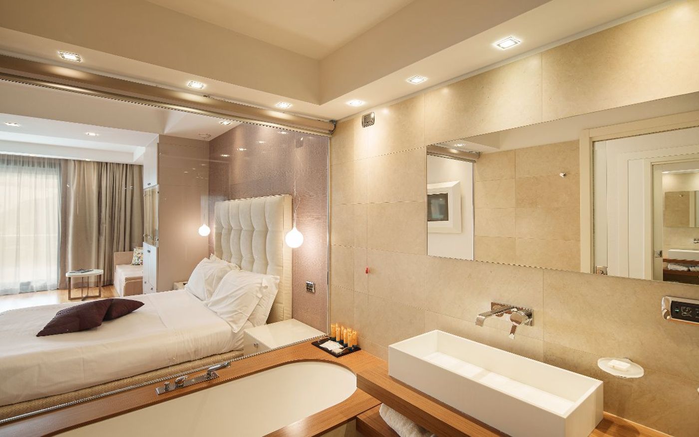 Relais-Paradiso-Room-11