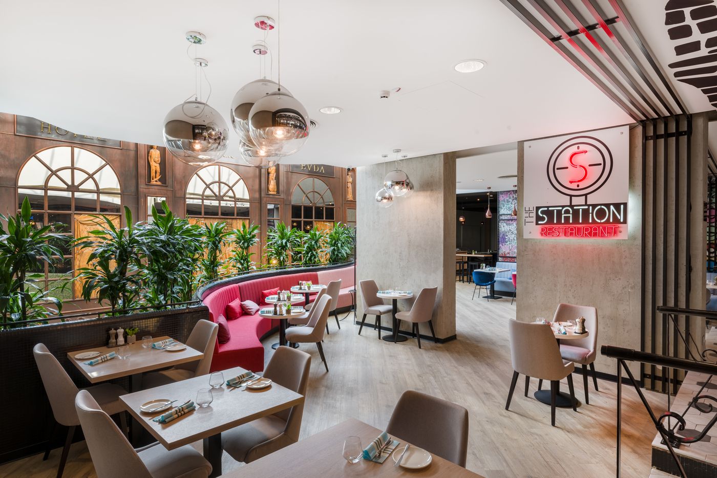 Mercure-Budapest-Castle-Hill-Restaurant-11