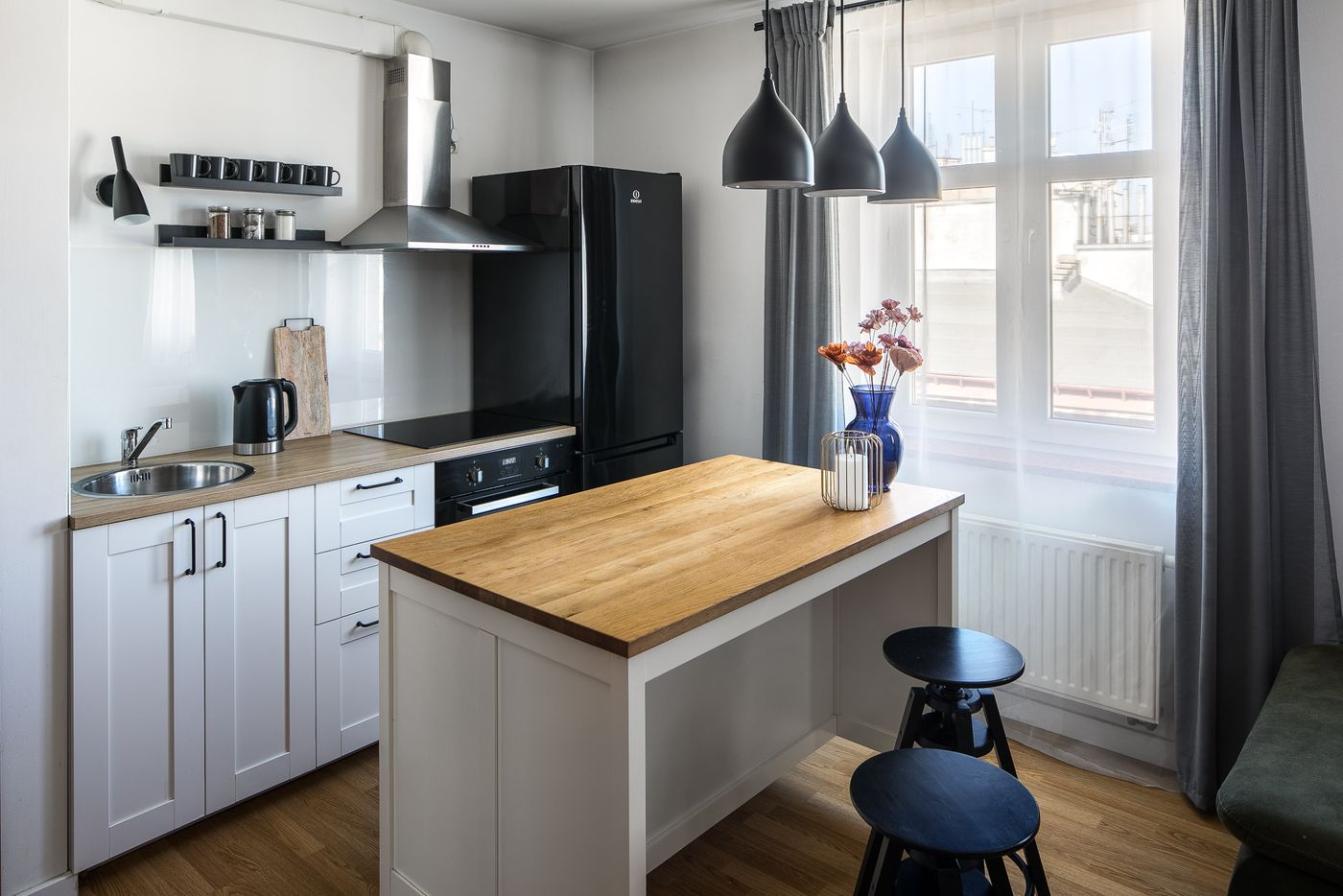 Corner-House-Residence-Room-5