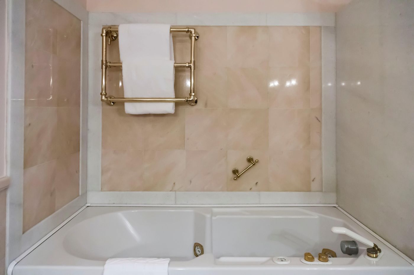 Doria-Grand-Hotel-Room-47