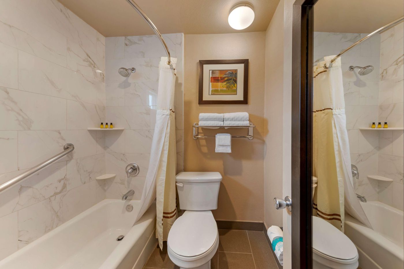 Best-Western-Plus-Pavilions-Room-36