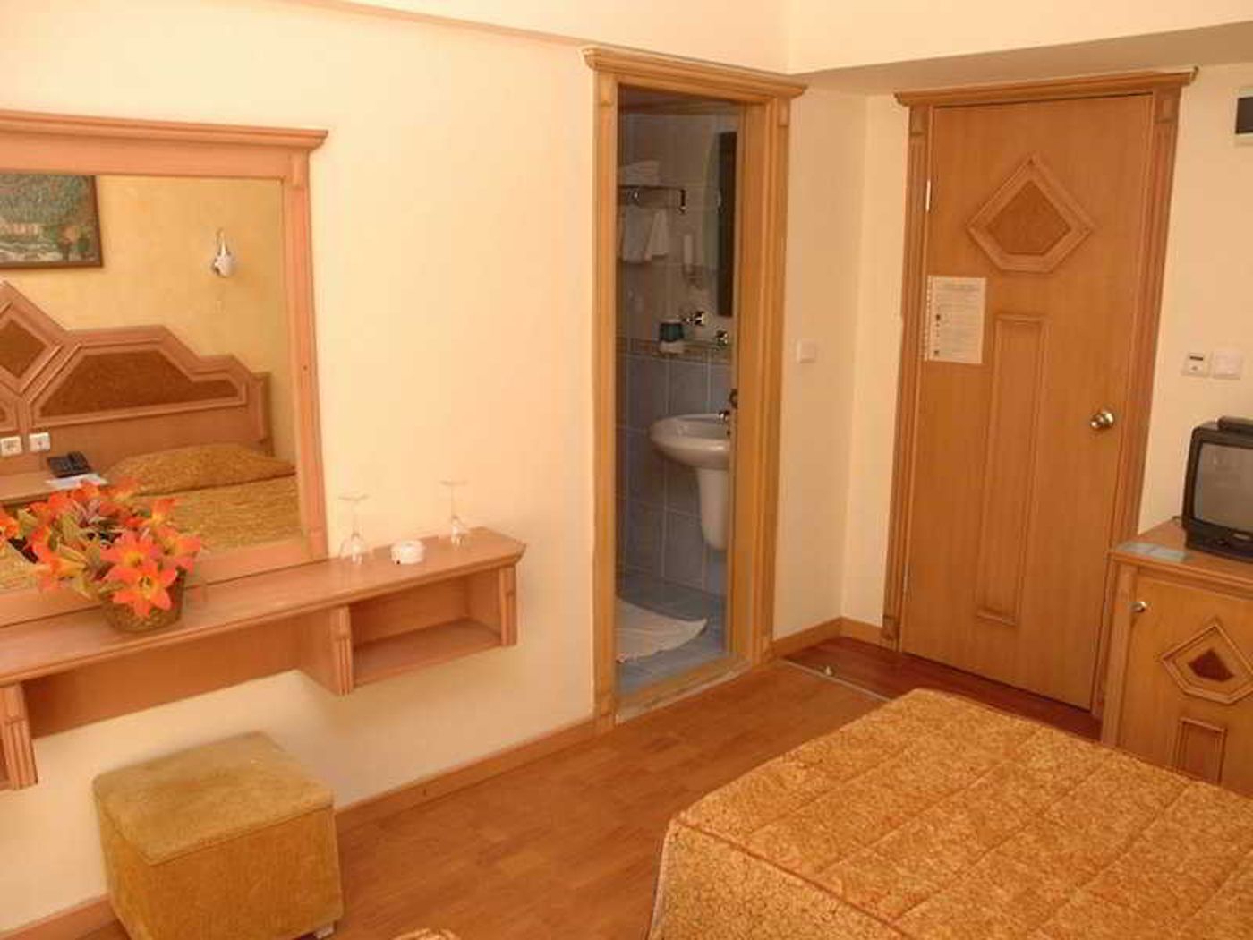 Geo-Beach-Hotel-Room-18