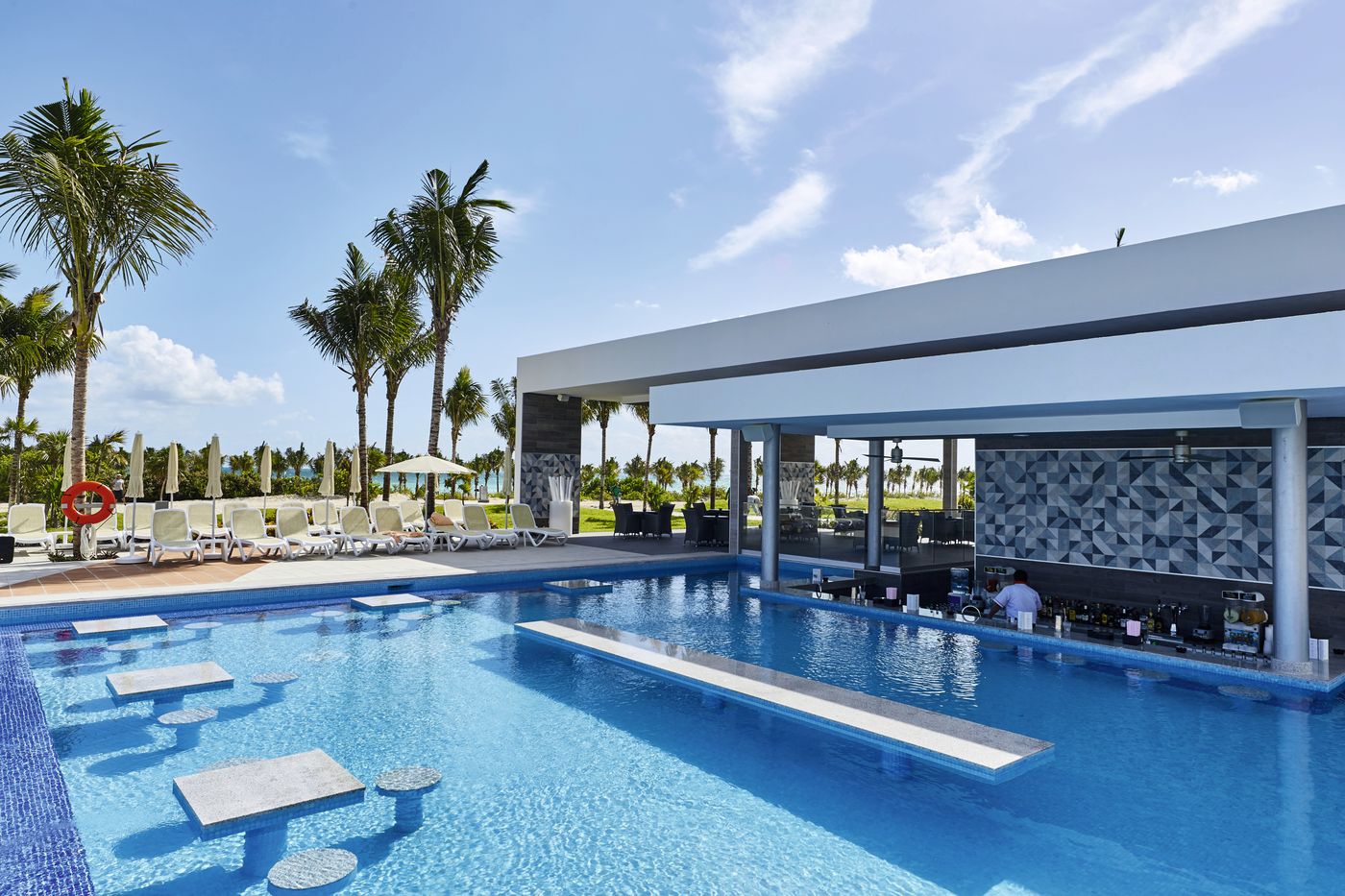 Riu-Dunamar-Pool-13
