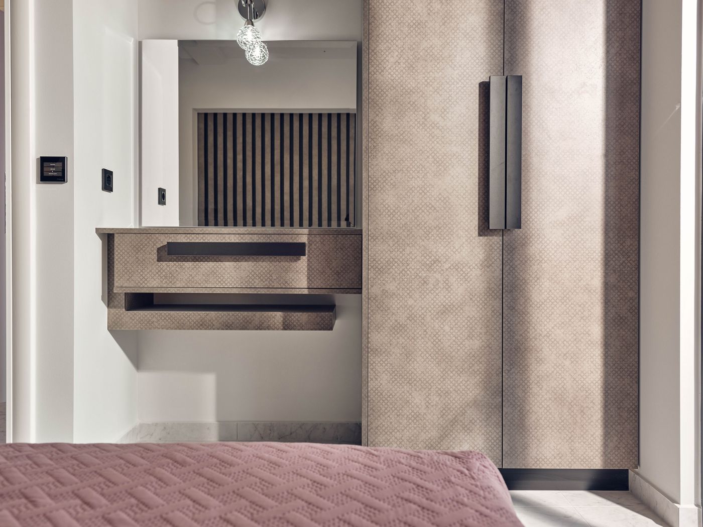 Savvas & Joanna Boutique