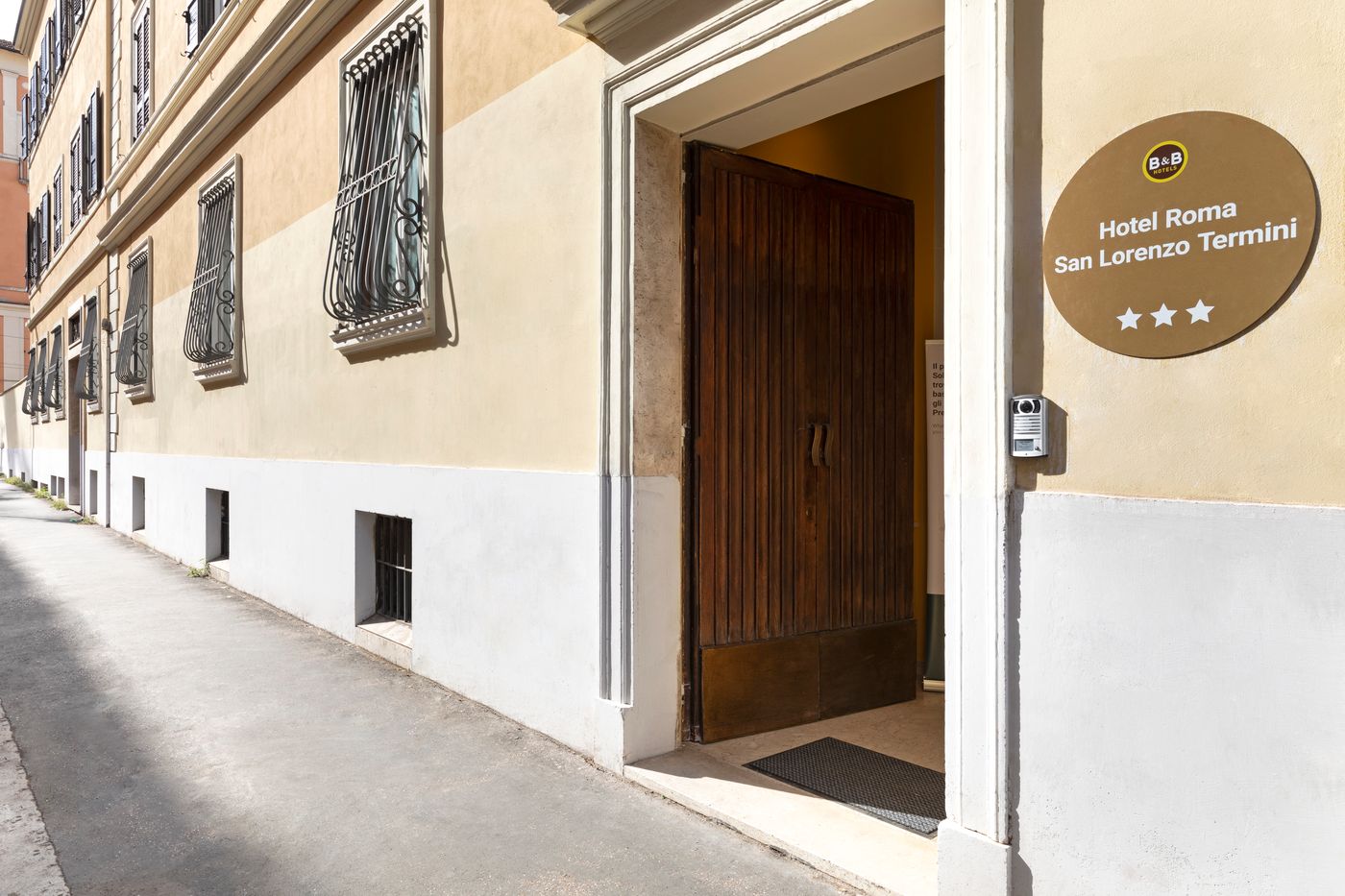 B-b-Hotel-Roma-San-Lorenzo-Termini-General-view-6