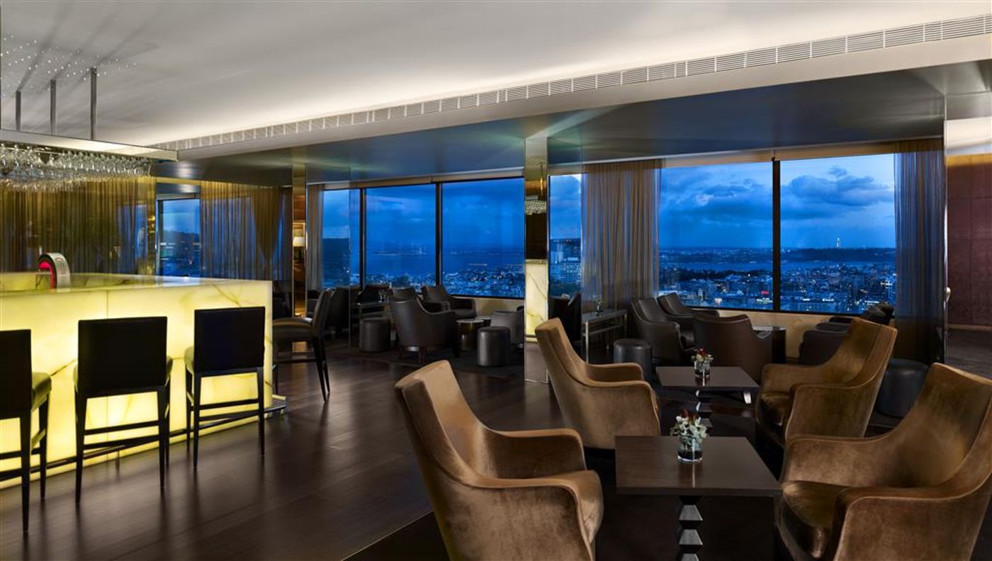 Sheraton-Lisboa-Hotel---Spa-Bar-10