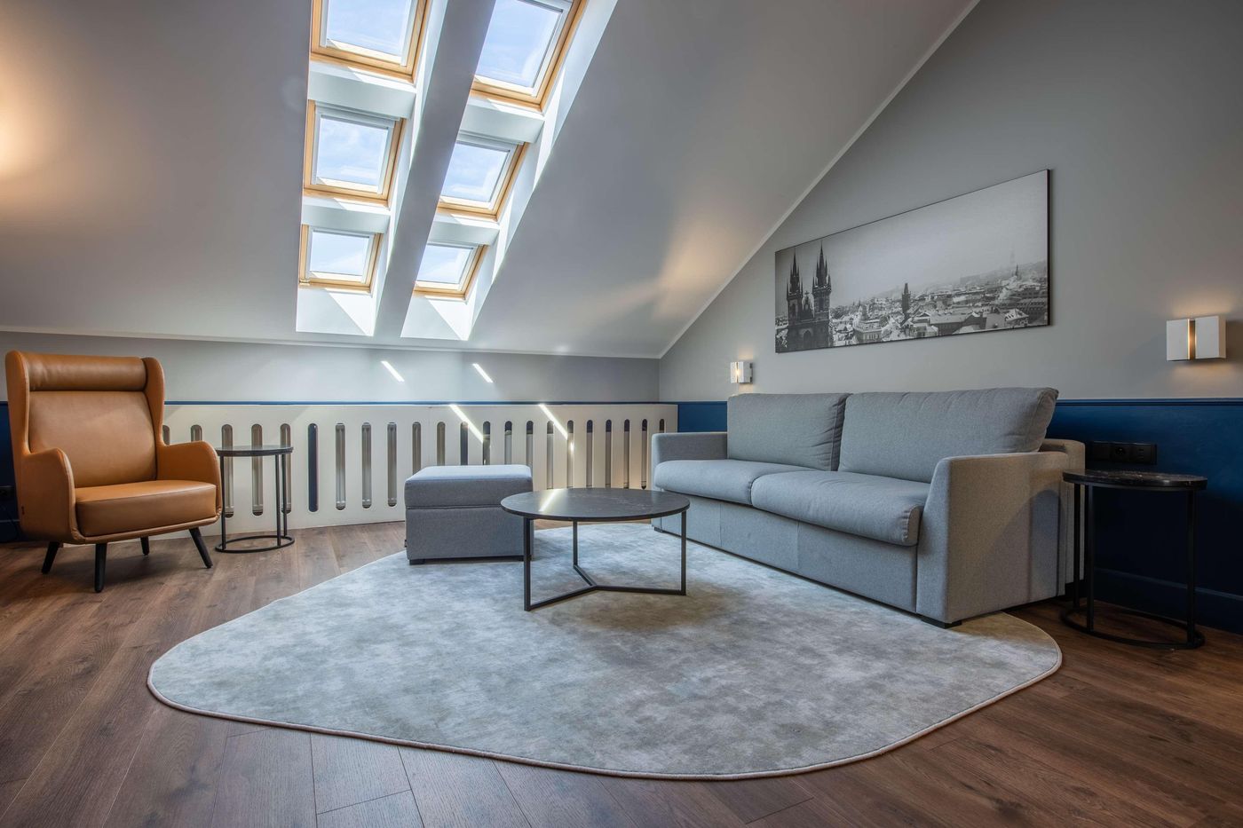 Radisson-Blu-Hotel-Prague-Lobby-11