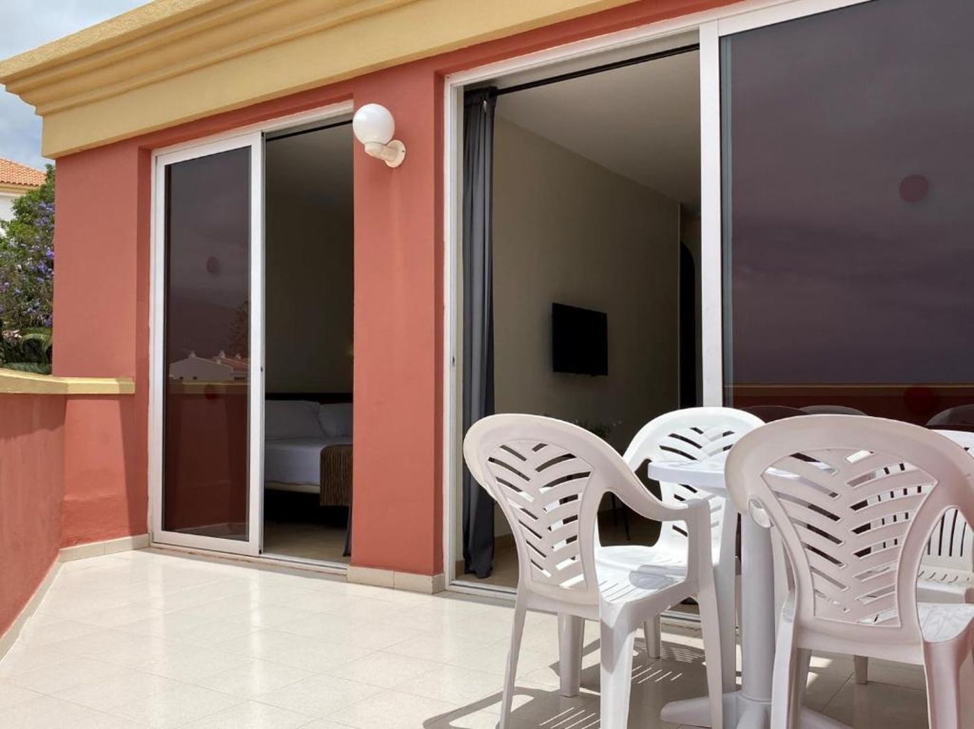 Laguna-Park-II-Room-17