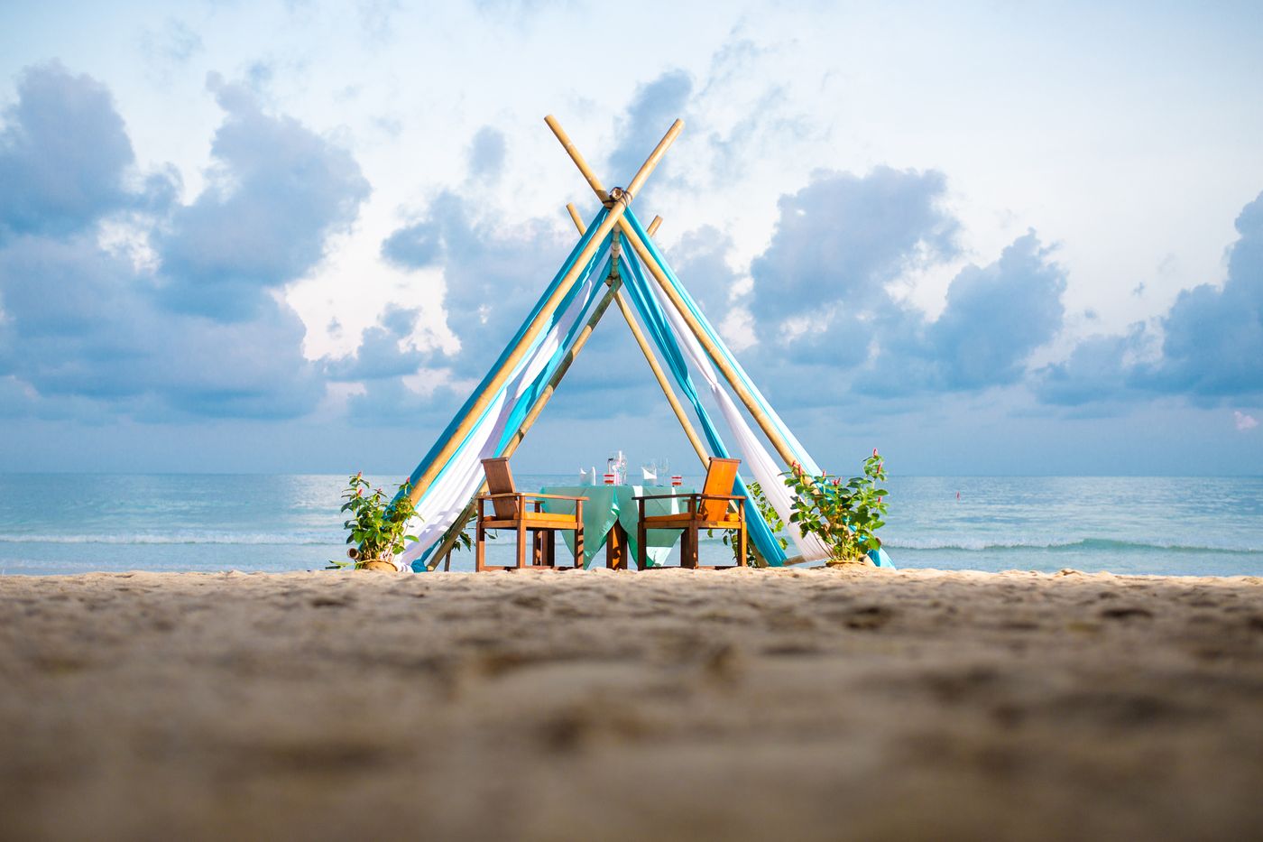 Fair-House-Beach-Resort--SHA-Extra---Restaurant-61